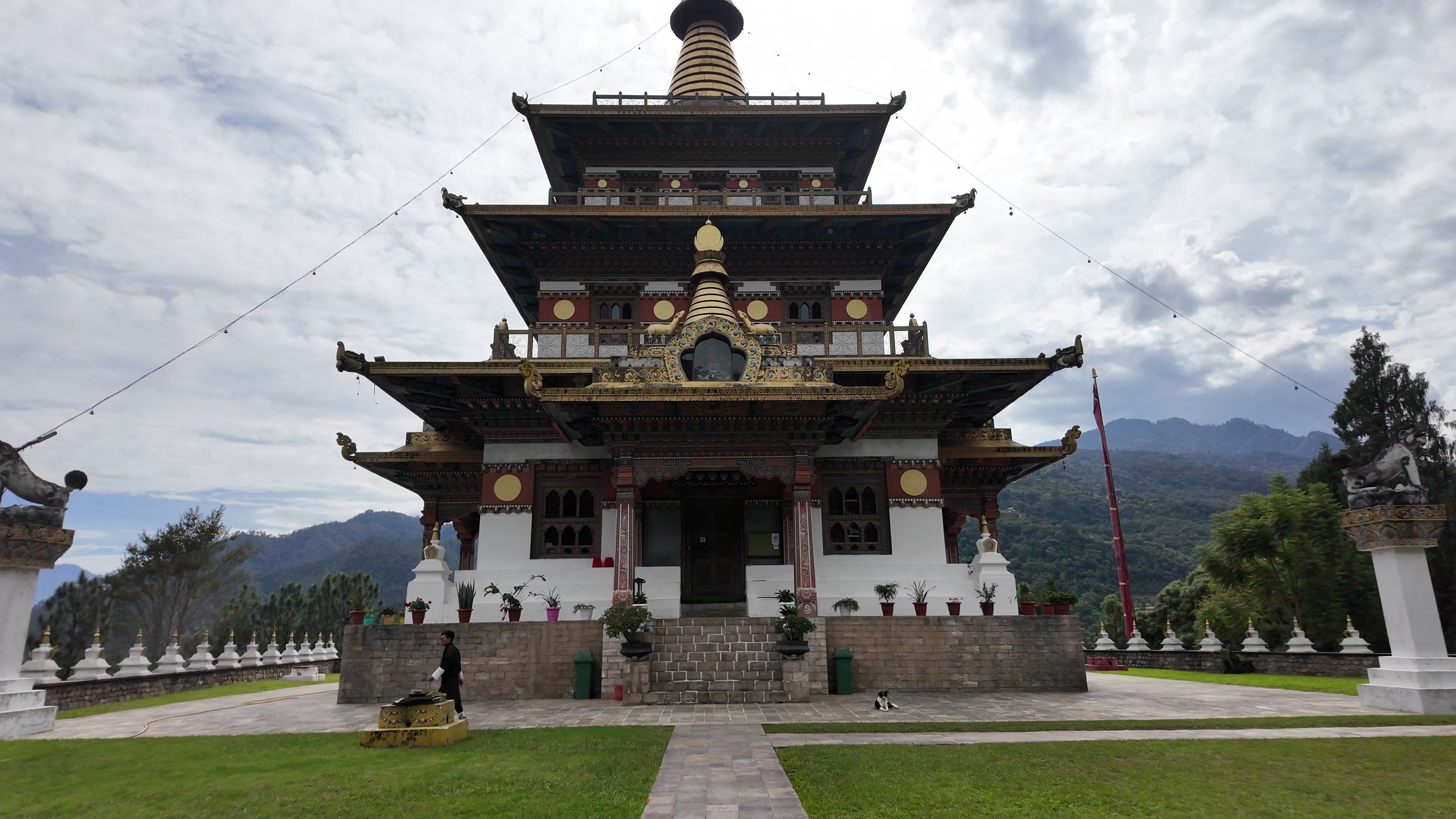 Bhutan Dzhong 1